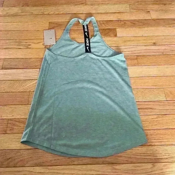 Nike Women's XS Gray Dri-FIT Racerback Tank Top Casual Summer Wear - Picture 4 of 7